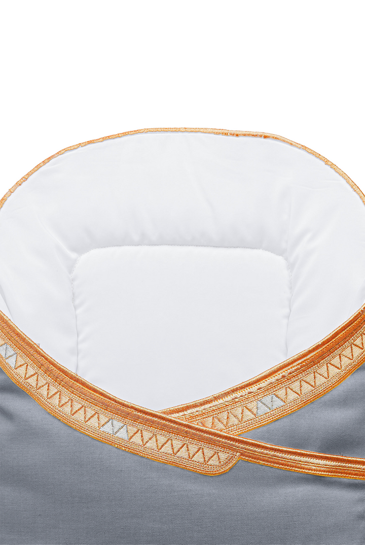 BISHT-STYLE BABY NEST (0 - 12 Months)
